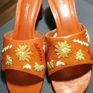 Vintage Pair of Jasmin Mule Sandals SZ 8.5M in the Original Box, Orange